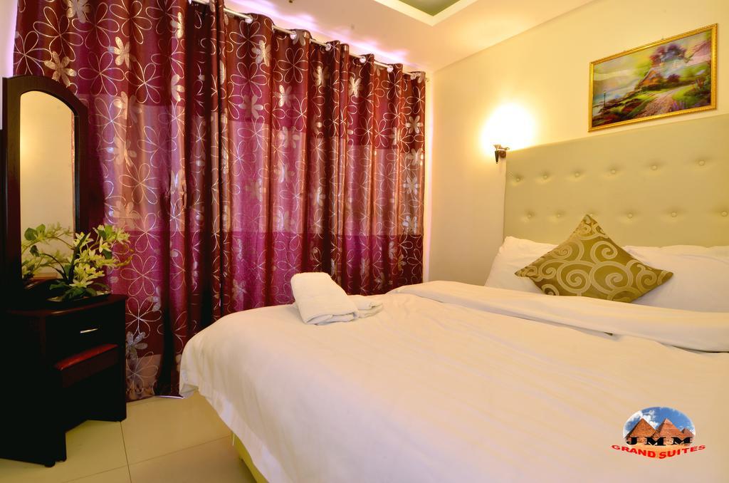 Jmm Apartment Suites Manila Exterior photo
